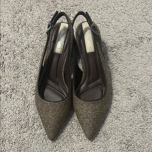 Franco Sarto Tan Pointed Toe Heels
